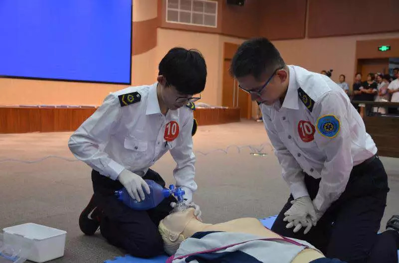 开云棋牌官网赛后北京首钢备战欧超杯；强势反弹细节曝光；气氛紧张；医务组通报恢复的简单介绍