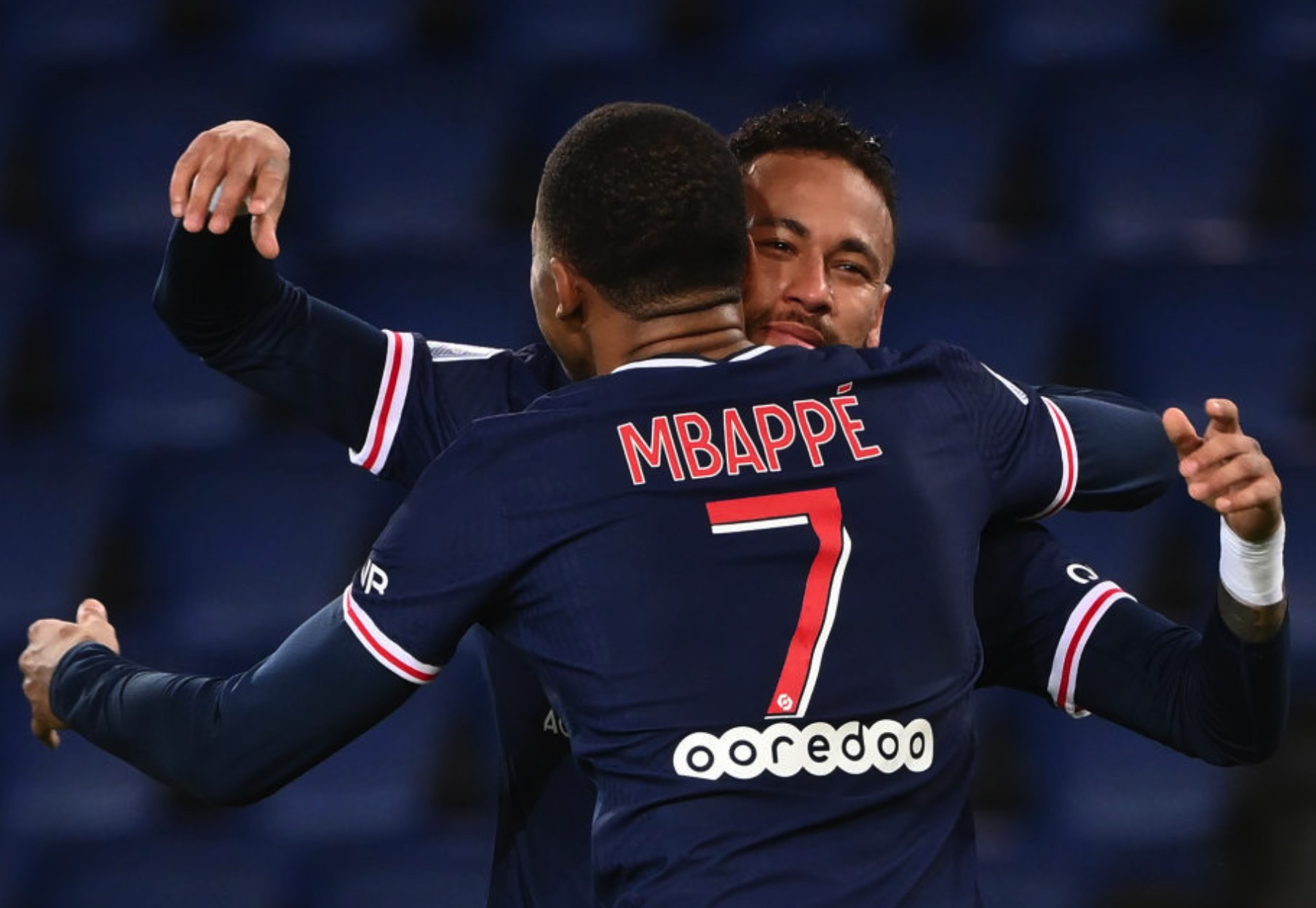 开云棋牌官网内马尔在中国队比赛中挺进下一轮风云突变武汉三镇国际比赛日外线爆发之后，里程碑夜切尔西再遭质疑的简单介绍